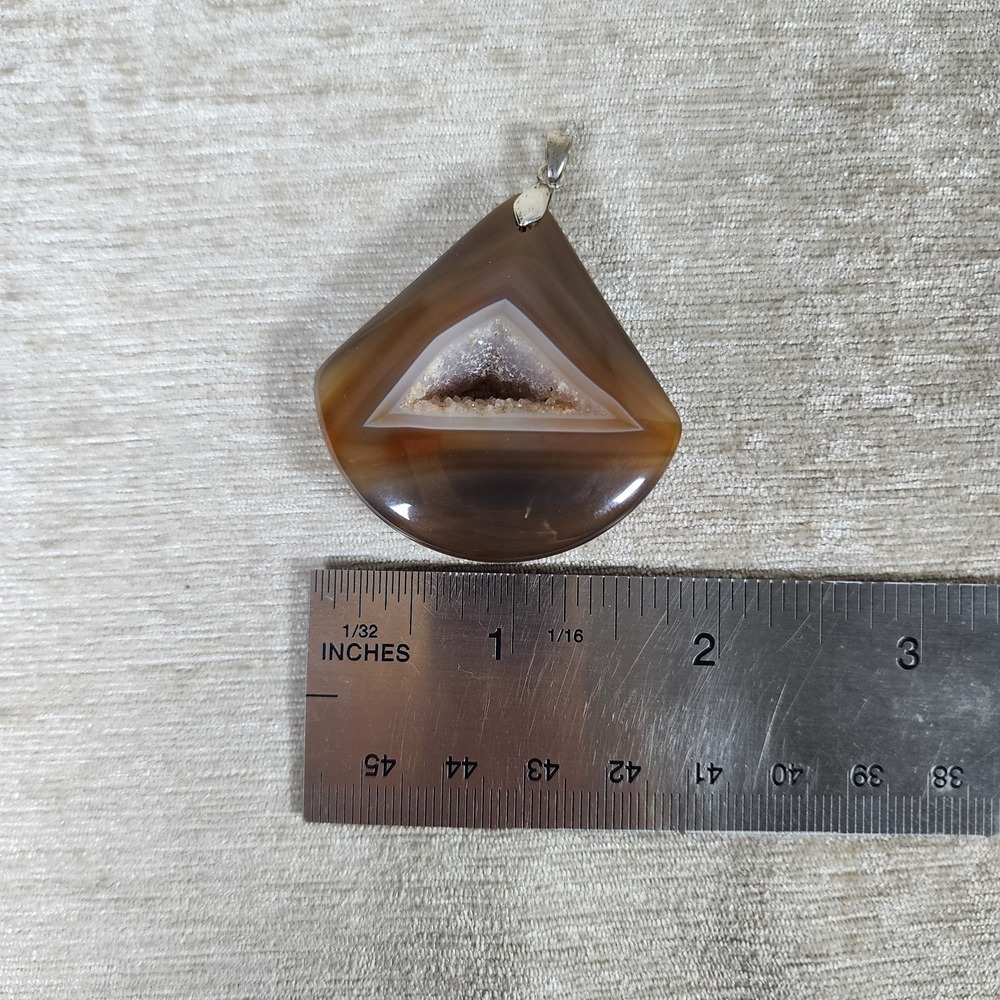 polished brown agate pendant with a sparkling triangular druzy center 2.75" - Picture 8 of 8